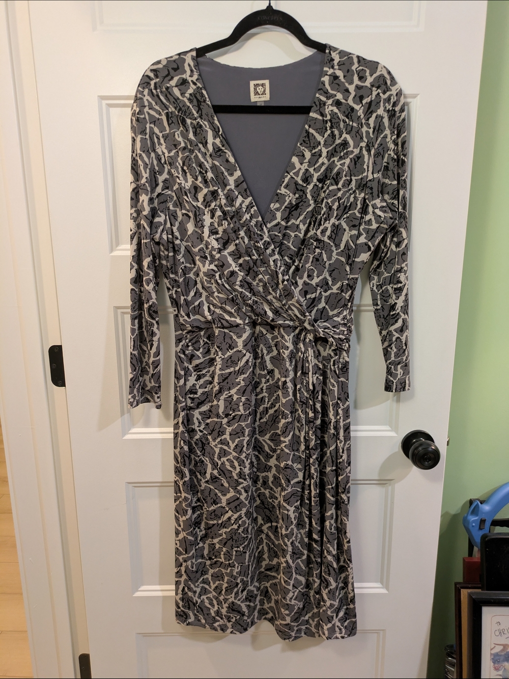 Anne Klein Gray and Cream Printed Long-Sleeve Wrap Dress
